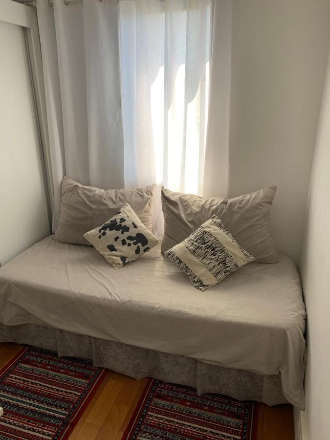Quartos Vila Augusta/グアルーリョス エクステリア 写真